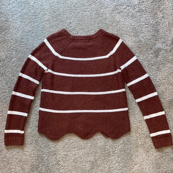 PINQUE Women’s Striped Sweater Size Medium - Picture 4 of 4